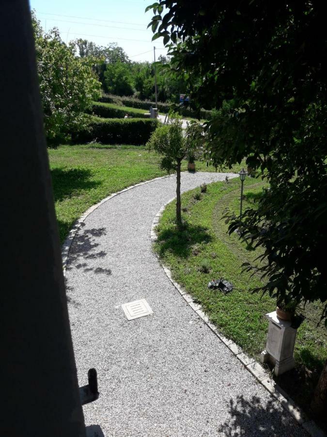 Tenuta Crescentini-Vallemura ,Appartamenti Con Entrata Indipendente San Donà di Piave Extérieur photo